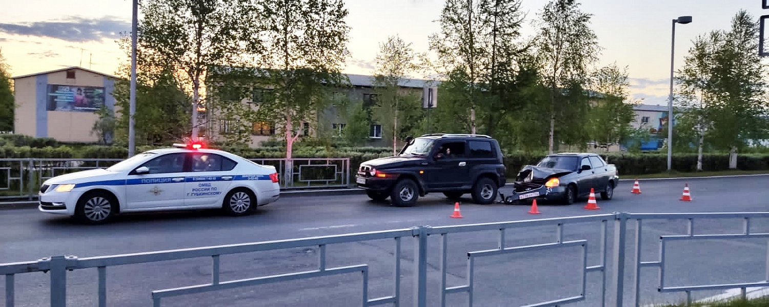 Водитель Lada Priora устроивший вчера серьезное ДТП в Губкинском у Харампурской остановки был пьян.
